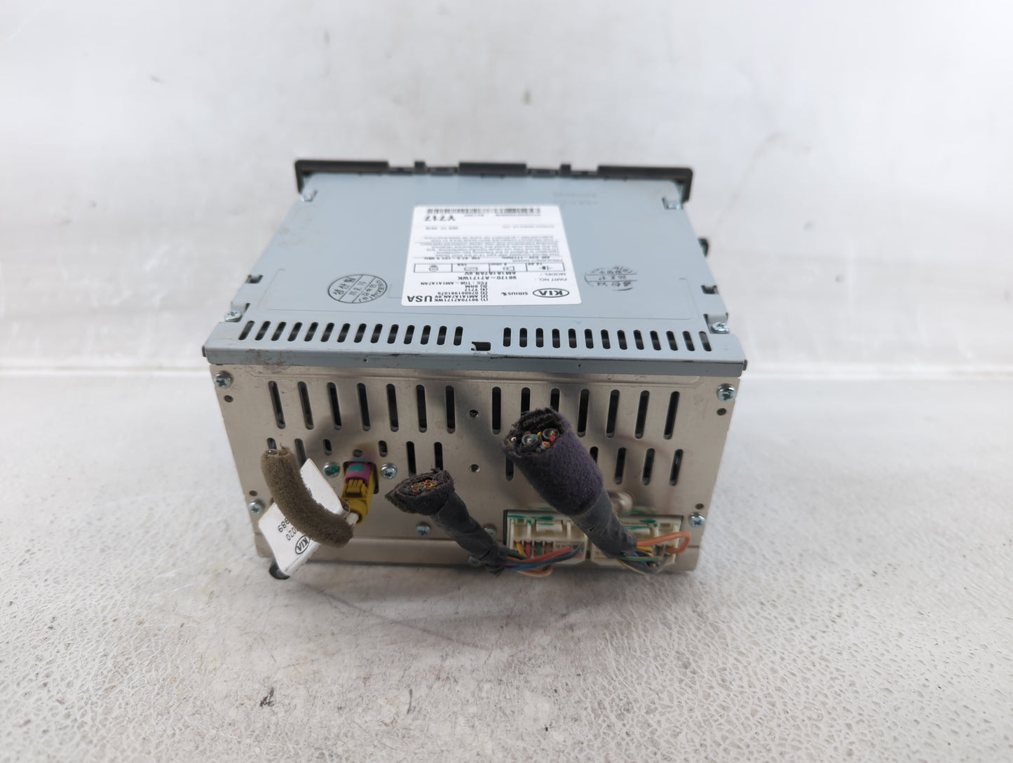 2014-2016 Kia Forte Radio AM FM Cd Player Receiver Replacement P/N:96170-A717WK Fits Fits 2014 2015 2016 OEM Used Auto Parts