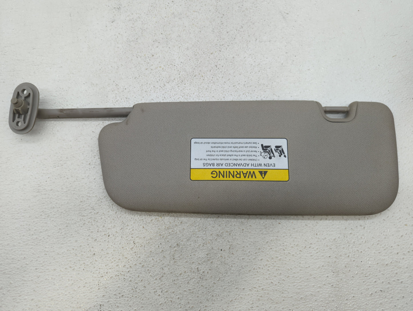 2014-2016 Kia Forte Sun Visor Shade Replacement Passenger Right Mirror Fits Fits 2014 2015 2016 OEM Used Auto Parts - Oemuse