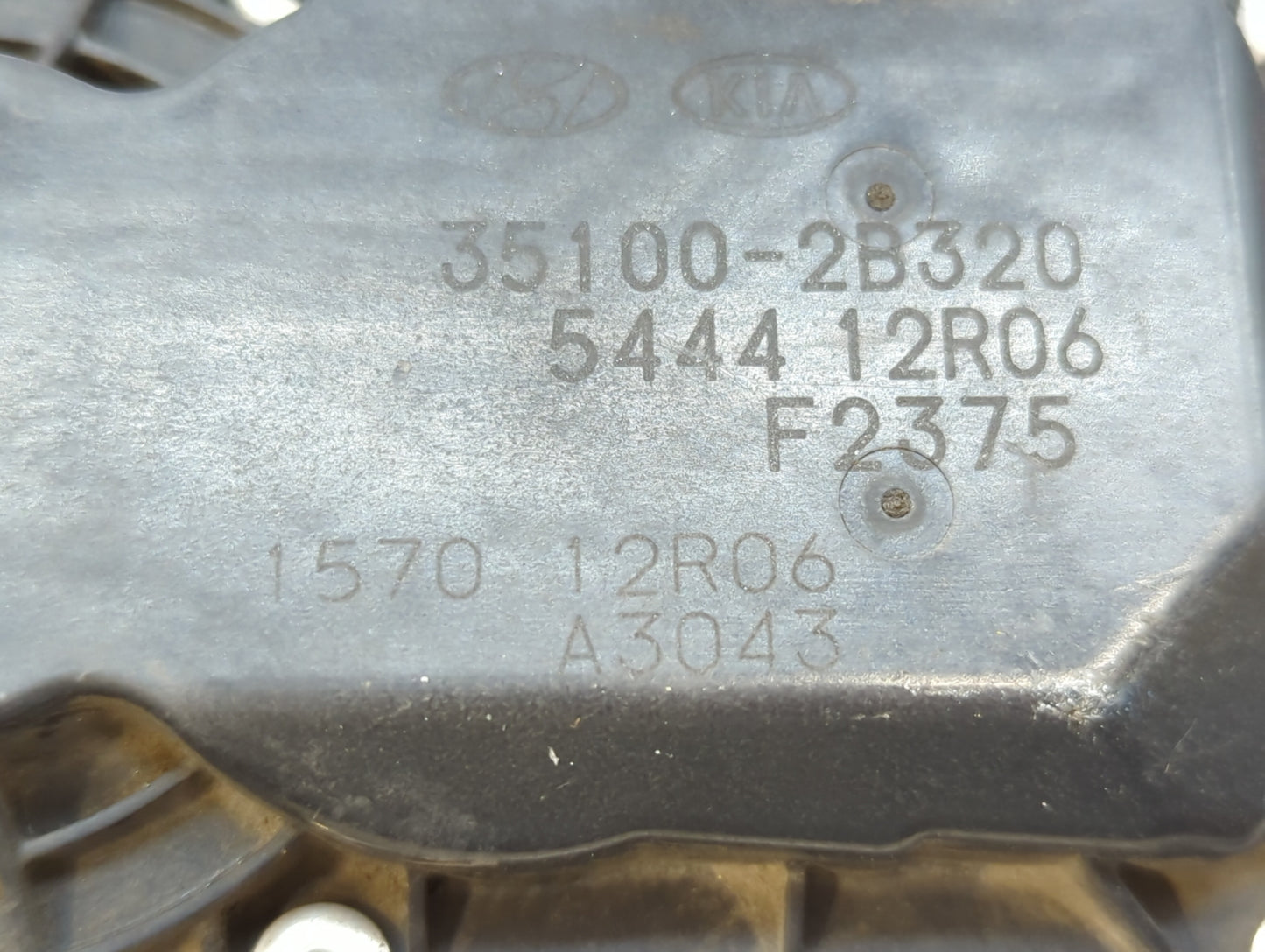 2014-2016 Kia Forte Throttle Body P/N:35100-2B320 Fits Fits 2013 2014 2015 2016 OEM Used Auto Parts - Oemusedautoparts1.com