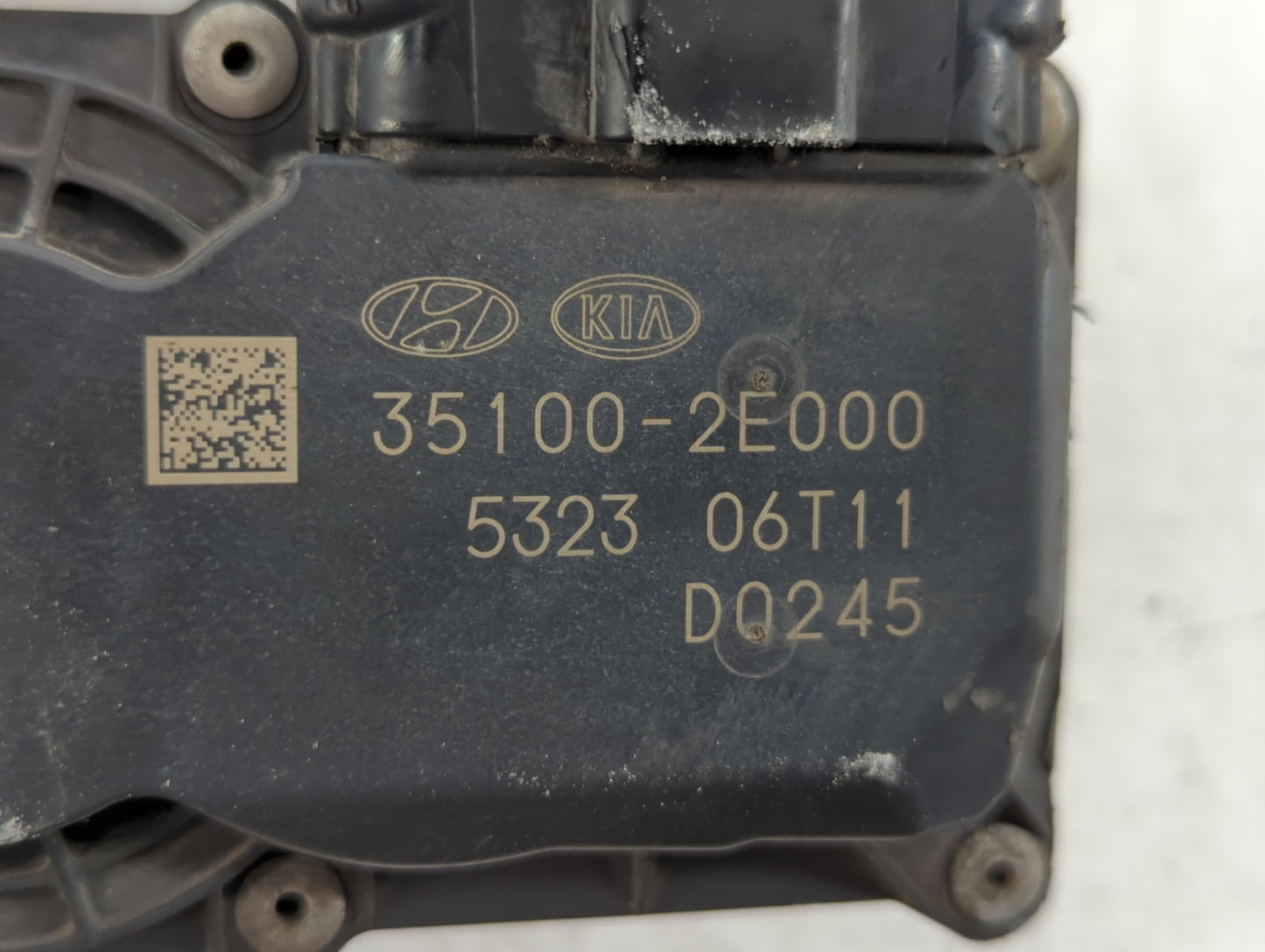 2014-2018 Kia Forte Throttle Body P/N:35100-2E000 Fits Fits 2011 2012 2013 2014 2015 2016 2017 2018 2019 2020 2021 OEM Used