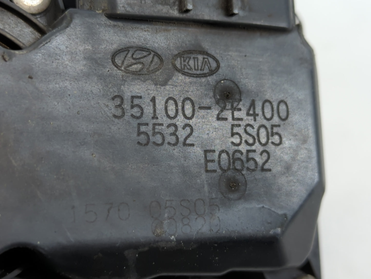 2014-2016 Kia Forte Throttle Body P/N:35100-2E400 Fits Fits 2012 2013 2014 2015 2016 2018 2019 2020 2021 OEM Used Auto Parts