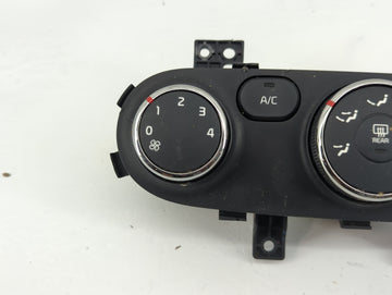 2016 Kia Forte Climate Control Module Temperature AC/Heater Replacement P/N:97250-A7252WK Fits OEM Used Auto Parts