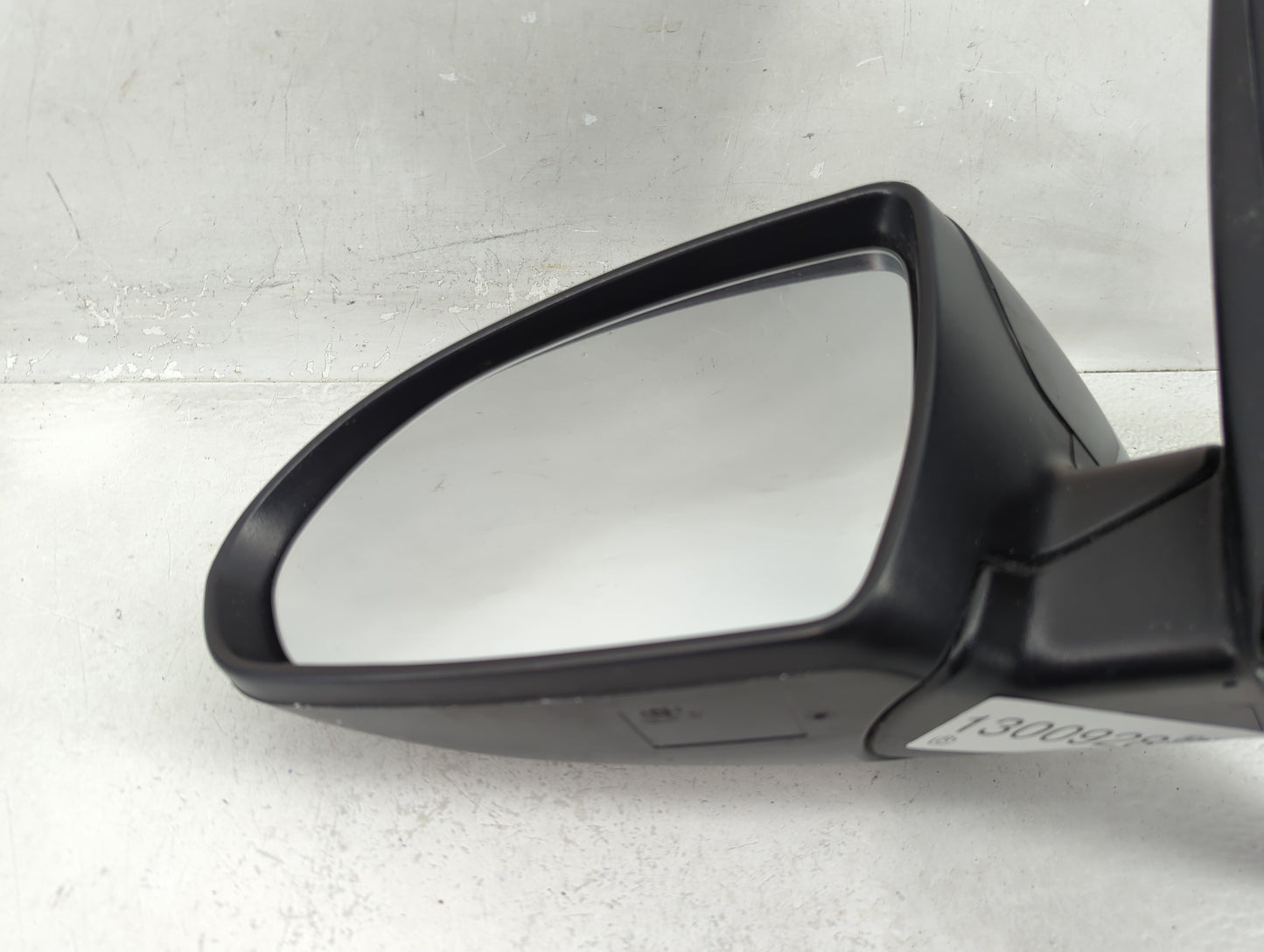 2016-2018 Kia Optima Driver Side View Mirror - Left Door Mirror OEM Used - Oemusedautoparts1.com