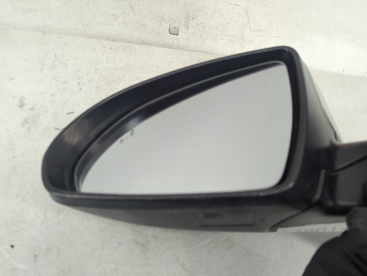 2016-2020 Kia Optima Driver Side View Mirror - Left Door Mirror OEM Used - Oemusedautoparts1.com