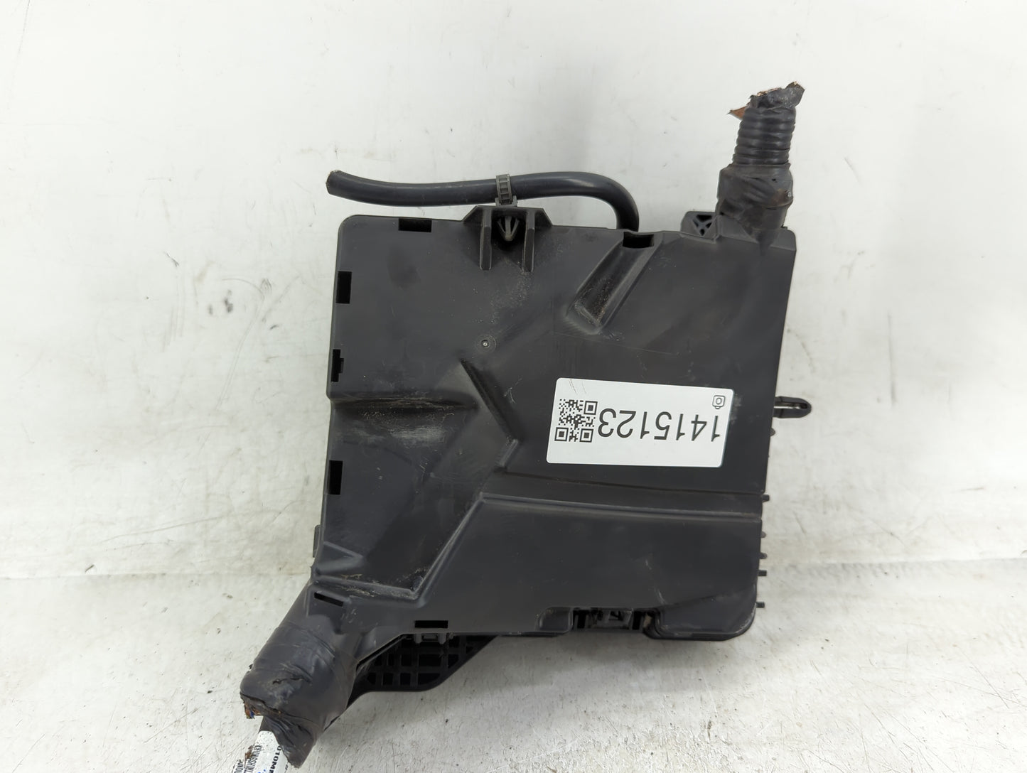 2016-2019 Kia Optima Fusebox Fuse Box Panel Relay Module Fits Fits 2016 2017 2018 2019 OEM Used Auto Parts - Oemusedautopart