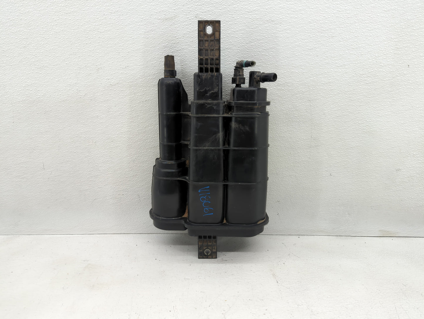 2016 Kia Optima Fuel Vapor Charcoal Canister 641413 - Oemusedautoparts1.com