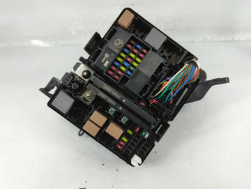 2016-2019 Kia Optima Fusebox Fuse Box Panel Relay Module P/N:91950-D5822 Fits Fits 2016 2017 2018 2019 OEM Used Auto Parts