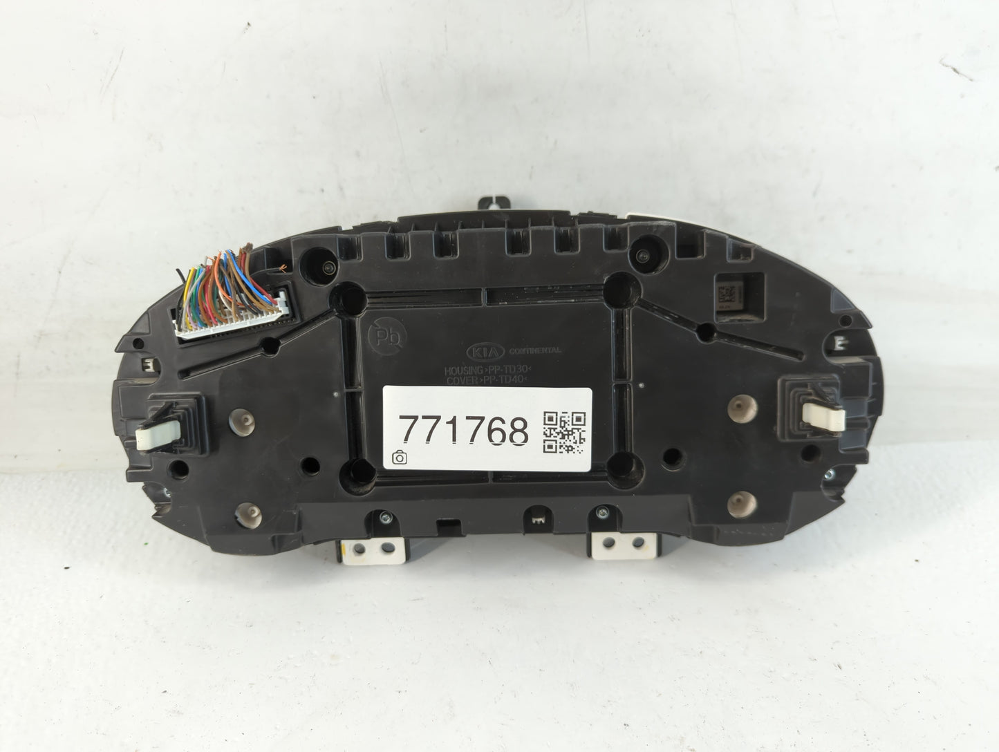 2016-2018 Kia Optima Instrument Cluster Speedometer Gauges P/N:94001-D55000 Fits Fits 2016 2017 2018 OEM Used Auto Parts - O