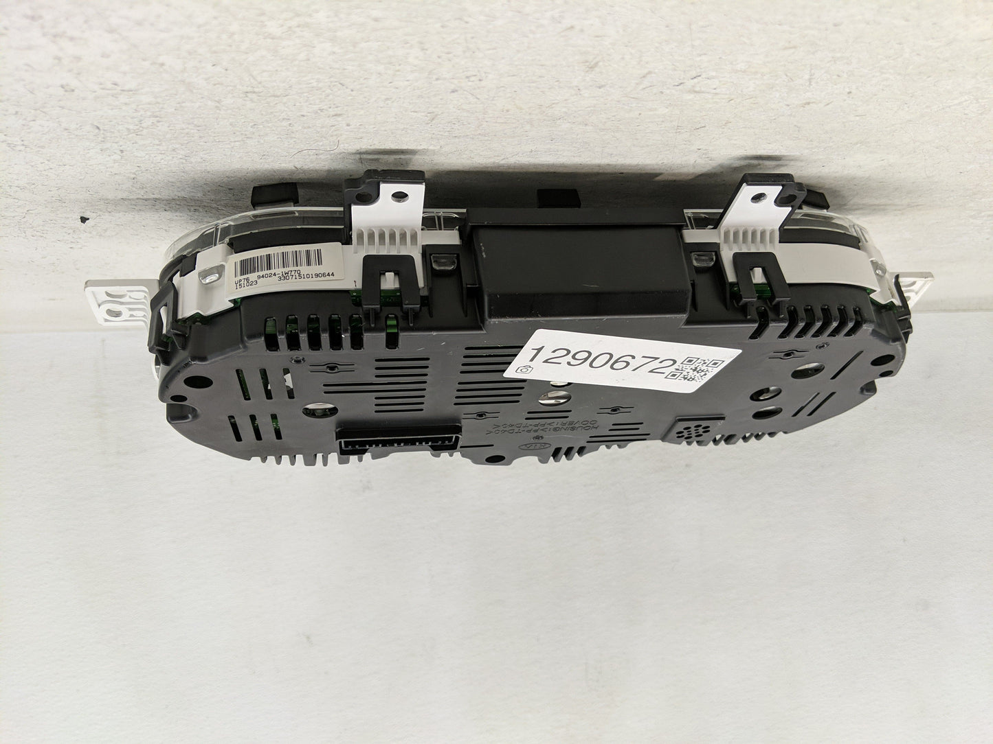 2016-2017 Kia Rio Instrument Cluster Speedometer Gauges P/N:94024-1W770 Fits Fits 2016 2017 OEM Used Auto Parts - Oemusedaut