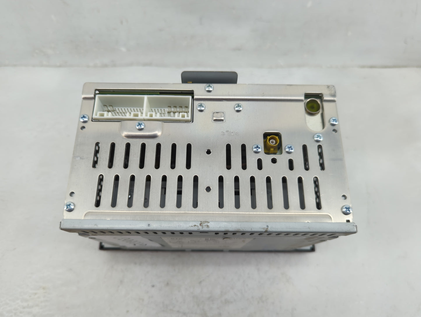 2016-2017 Kia Rio Radio AM FM Cd Player Receiver Replacement P/N:96170-1W960CA Fits Fits 2016 2017 OEM Used Auto Parts - Oem