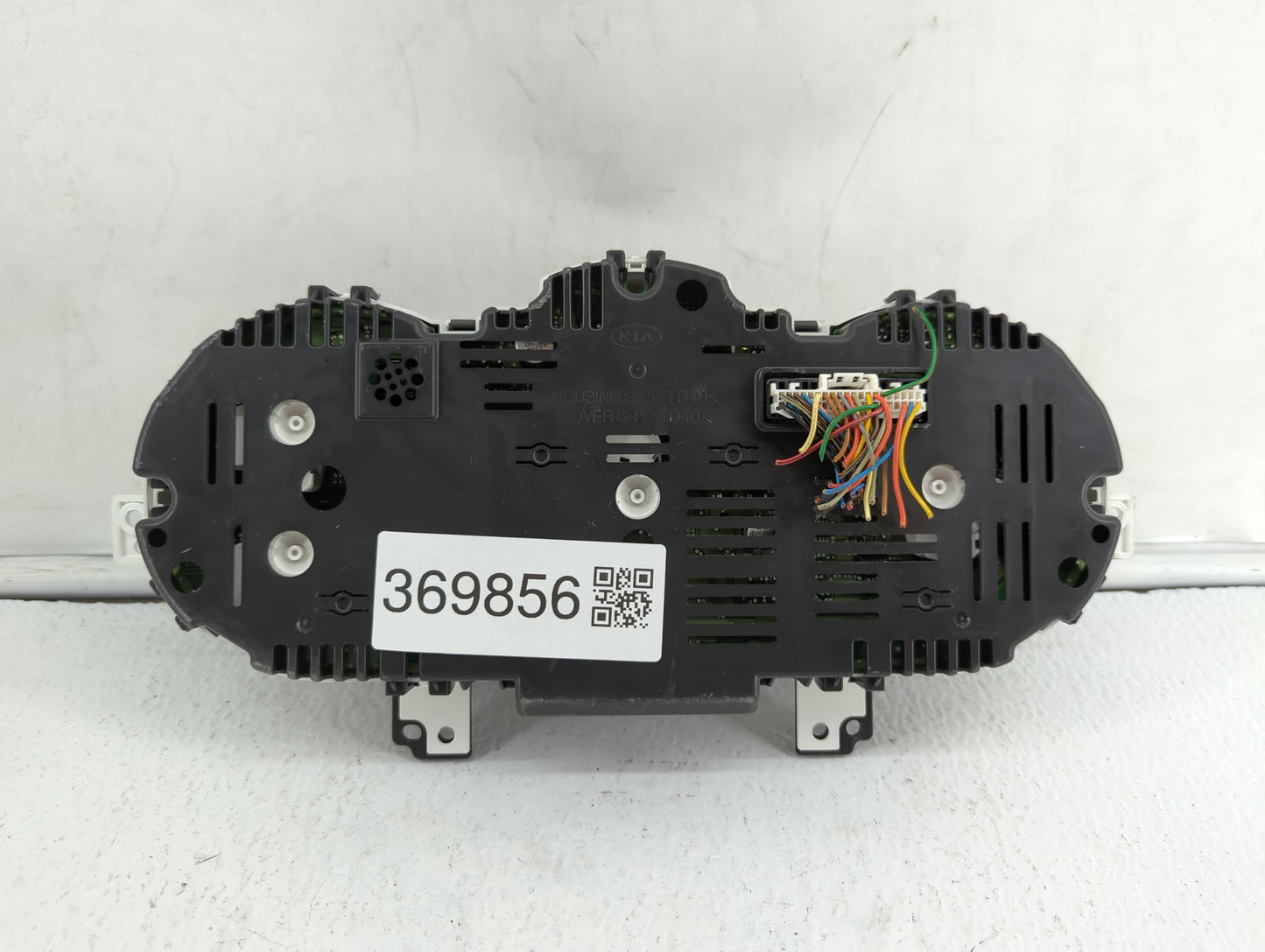 2016-2017 Kia Rio Instrument Cluster Speedometer Gauges P/N:94024-1W770 Fits Fits 2016 2017 OEM Used Auto Parts - Oemusedaut