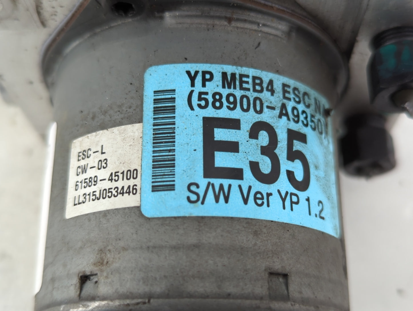 2015-2018 Kia Sedona ABS Pump Control Module Replacement P/N:61589-45100 58920-A9350 Fits Fits 2015 2016 2017 2018 OEM Used