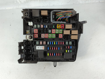 2015-2018 Kia Sedona Fusebox Fuse Box Panel Relay Module P/N:91950-A9320 Fits Fits 2015 2016 2017 2018 OEM Used Auto Parts
