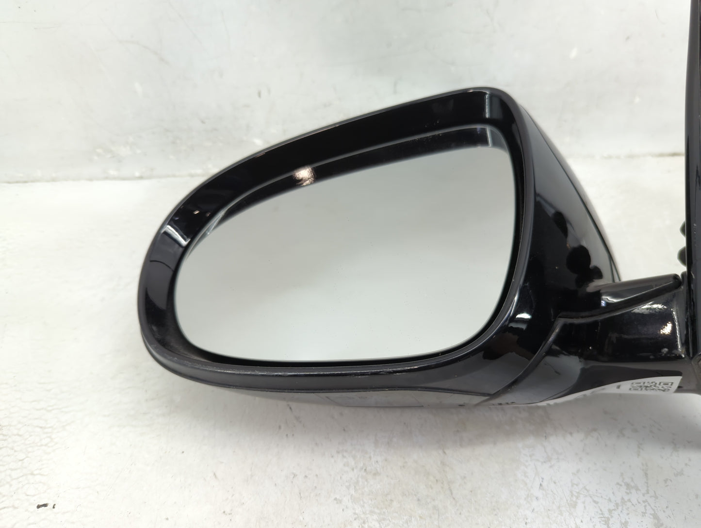 2016-2020 Kia Sorento Driver Side View Mirror - Left Door Mirror OEM Used - Oemusedautoparts1.com