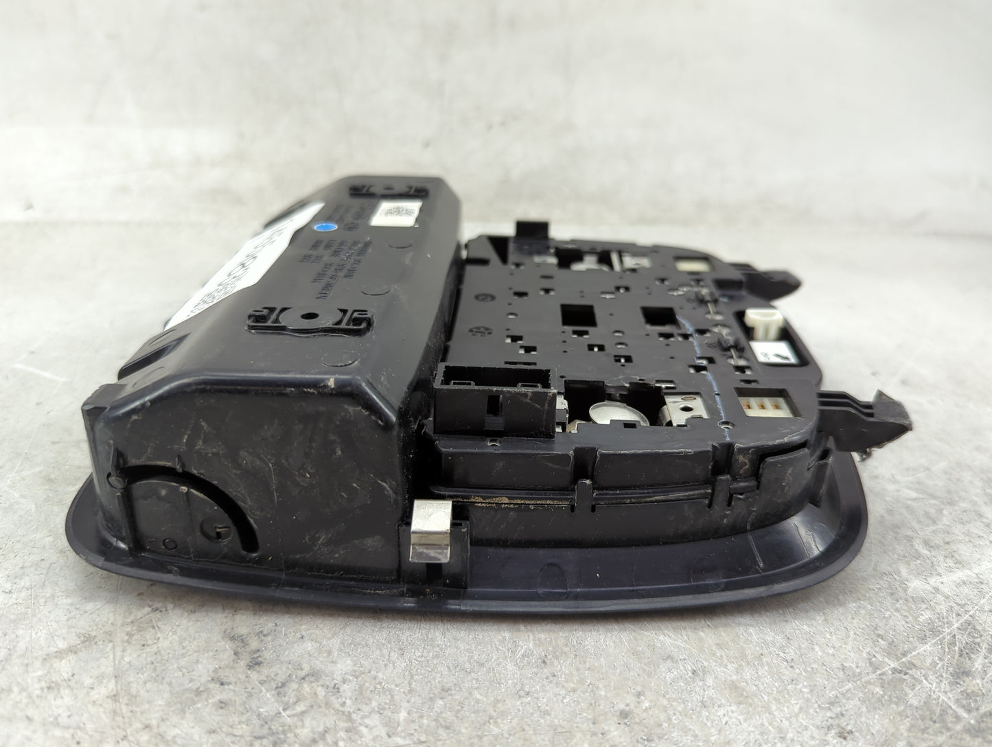 2016-2020 Kia Sorento Overhead Roof Console 1455083 - Oemusedautoparts1.com