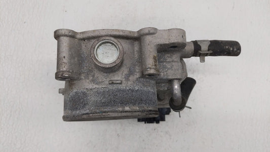 2014-2018 Kia Sorento Throttle Body P/N:5312 7S14 5310 4P18, 35100-3CAA0 Fits Fits 2012 2013 2014 2015 2016 2017 2018 OEM Used Auto Parts