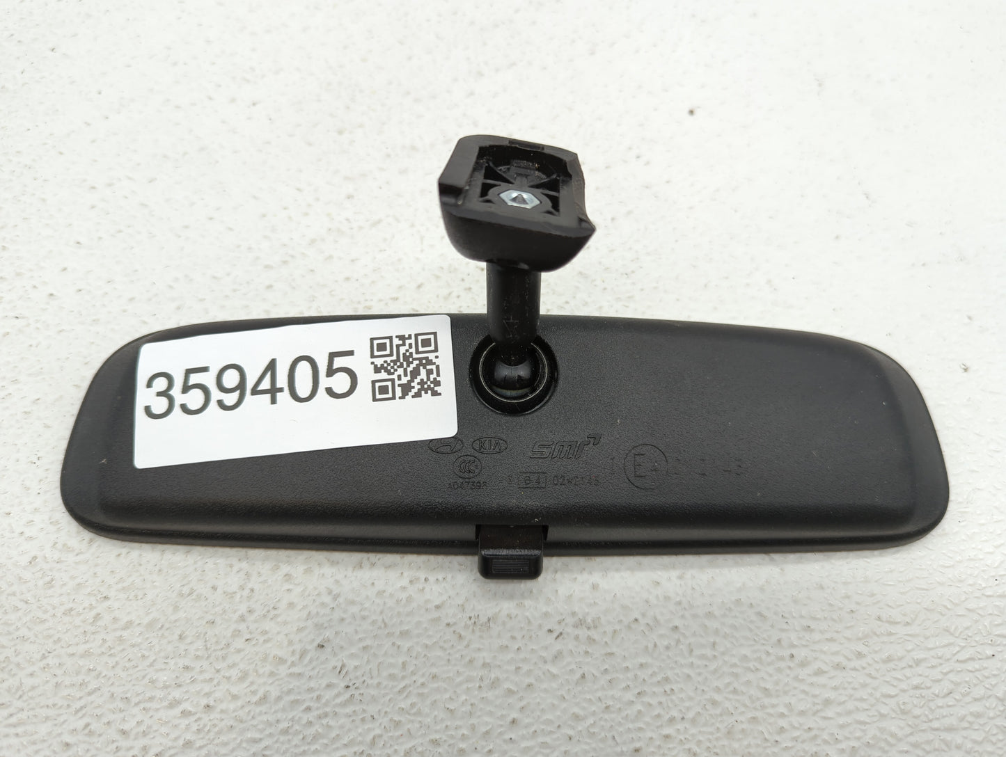 2016-2019 Kia Sorento Interior Rear View Mirror Replacement OEM P/N:E13049848 E4012143 Fits OEM Used Auto Parts - Oemusedaut
