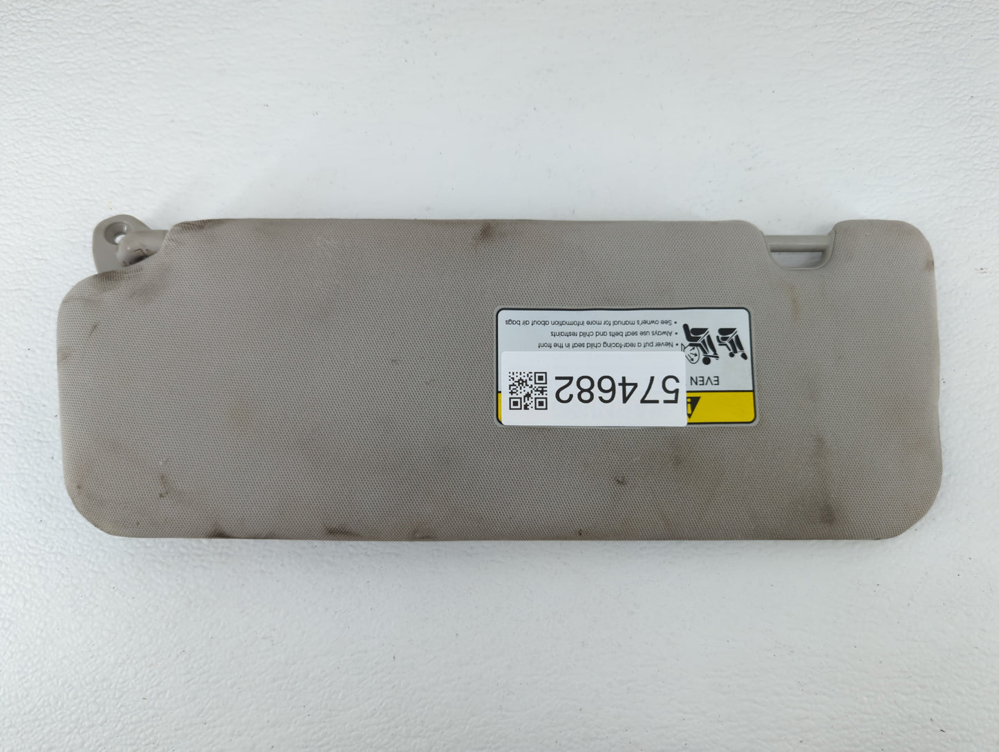 2016-2020 Kia Sorento Sun Visor Shade Replacement Passenger Right Mirror Fits Fits 2016 2017 2018 2019 2020 OEM Used Auto Pa