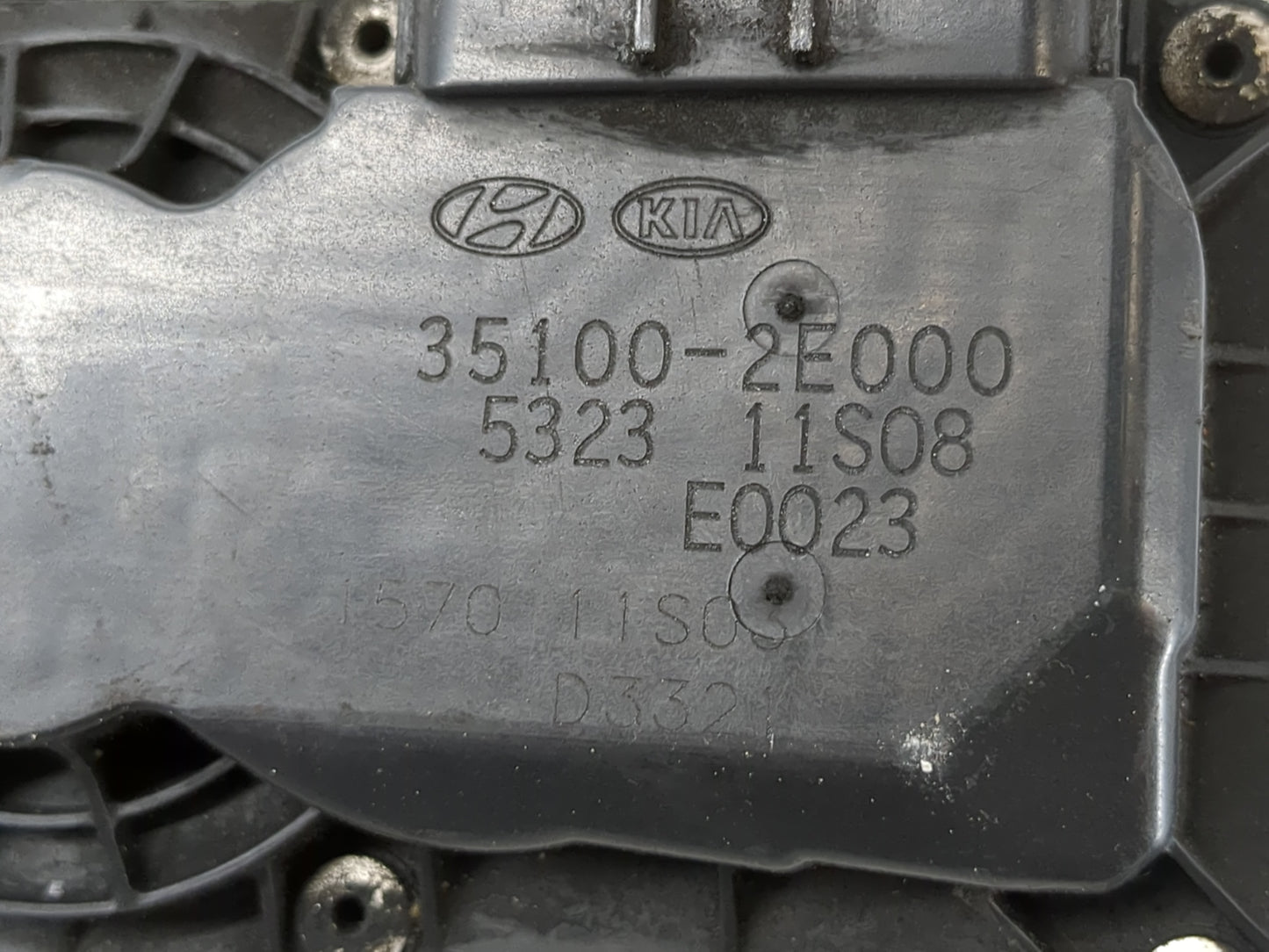 2014-2019 Kia Soul Throttle Body P/N:35100-2E000 Fits Fits 2011 2012 2013 2014 2015 2016 2017 2018 2019 2020 2021 OEM Used A