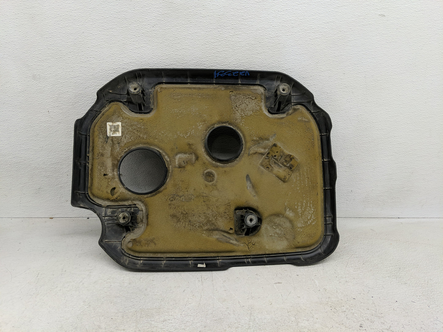 2016 Kia Soul Engine Cover - Oemusedautoparts1.com