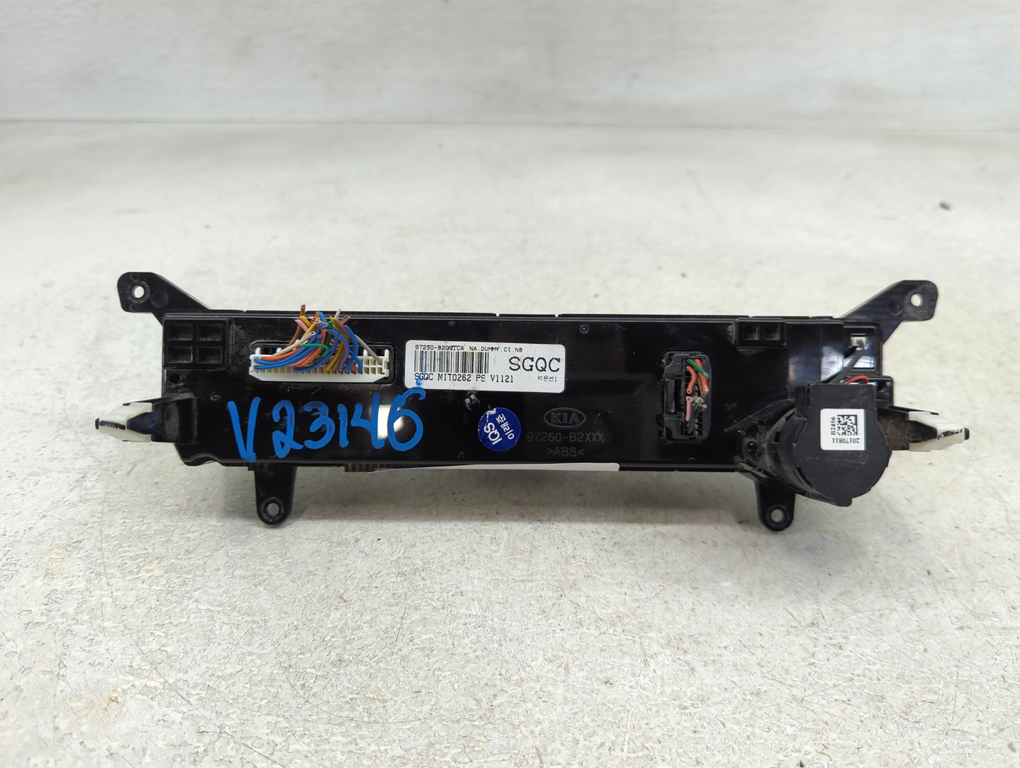 2014-2016 Kia Soul Climate Control Module Temperature AC/Heater Replacement P/N:97250-B2XXX Fits Fits 2014 2015 2016 OEM Use