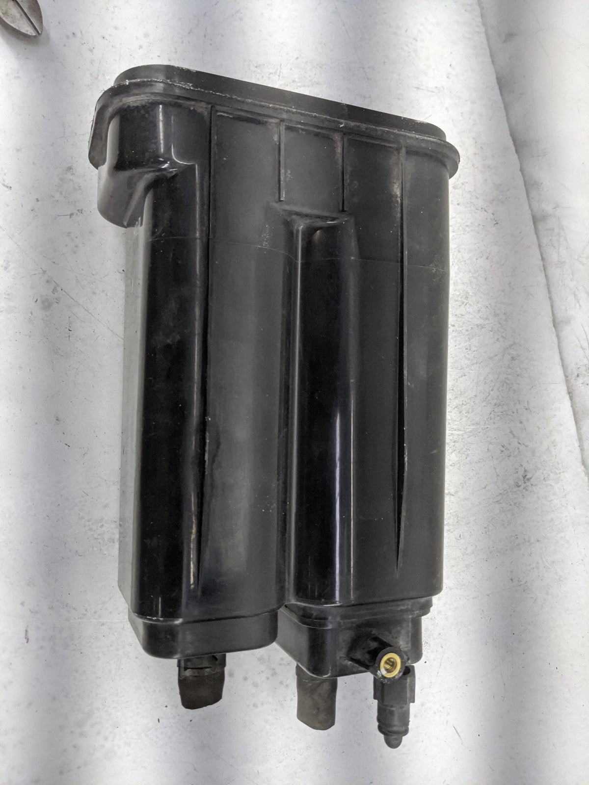 2016 Kia Soul Fuel Vapor Charcoal Canister 1477322 - Oemusedautoparts1.com