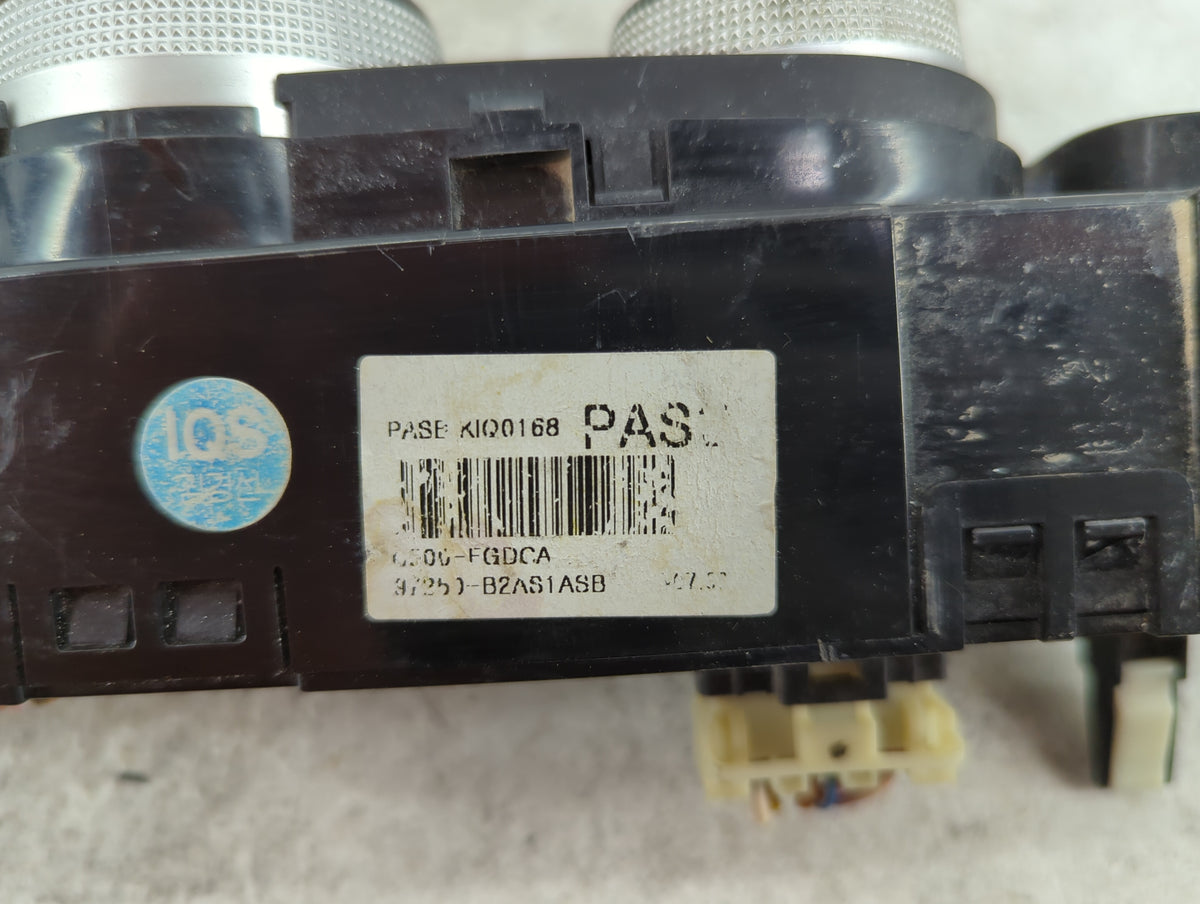 2014-2016 Kia Soul Climate Control Module Temperature AC/Heater Replacement P/N:97250-B2XXX 97250-B2AS1ASB Fits OEM Used Aut