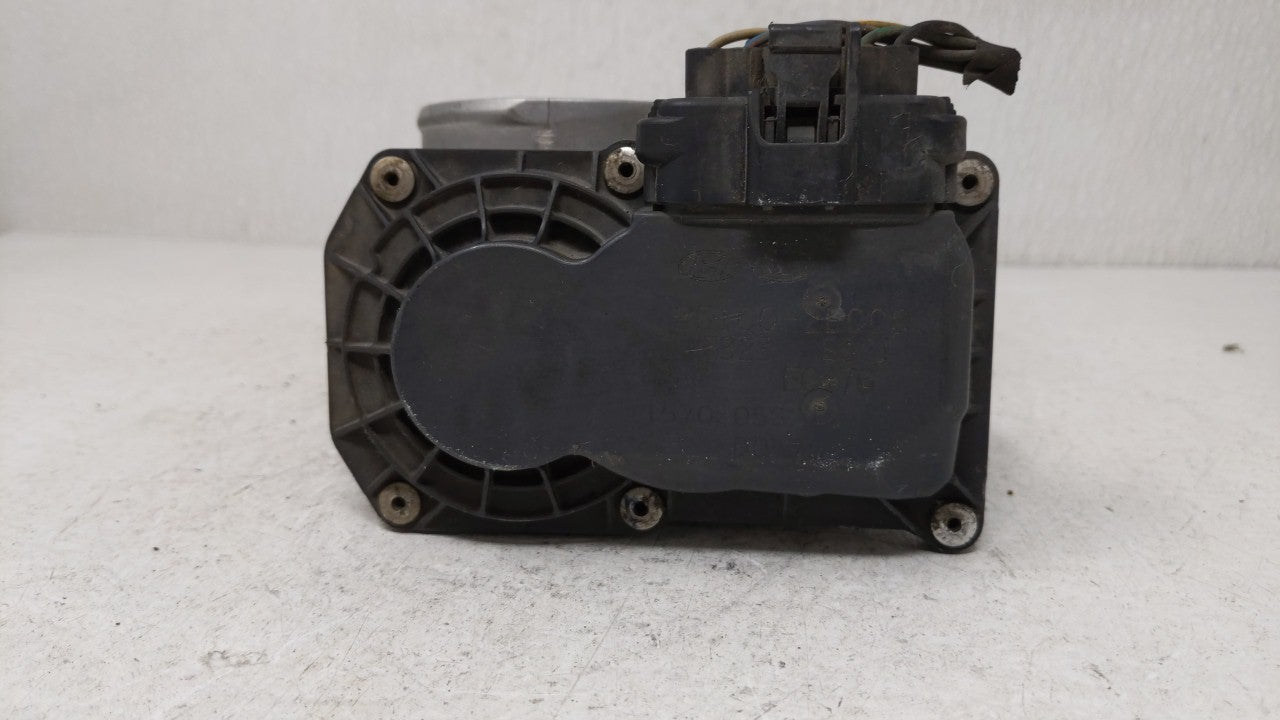 2014-2019 Kia Soul Throttle Body P/N:35100-2E000 Fits Fits 2011 2012 2013 2014 2015 2016 2017 2018 2019 2020 2021 OEM Used A