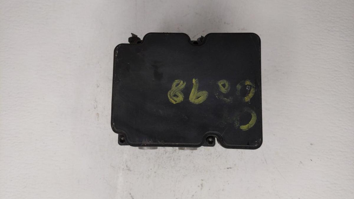 2016 Kia Soul Anti-Lock Brake ABS Pump Module Actuator OEM P/N:58900-B2720 B2589-22520, 58920-B2720 Fits OEM Used Auto Parts