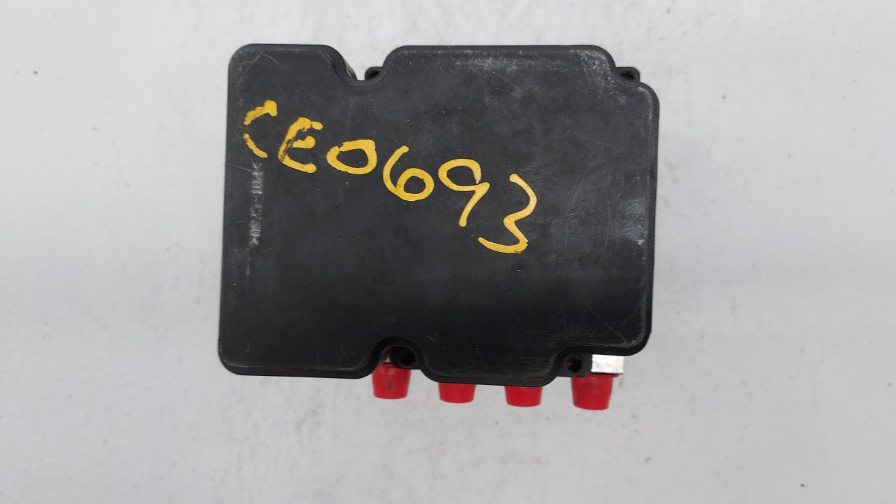 2016 Kia Soul ABS Pump Control Module Replacement P/N:58900-B2720 58920-B2720 Fits OEM Used Auto Parts - Oemusedautoparts1.c