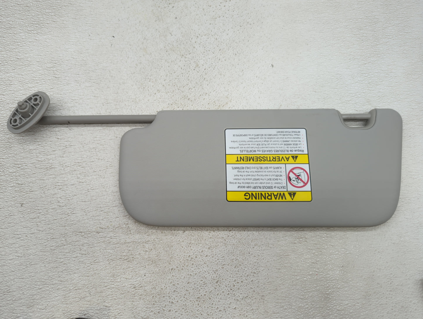 2014-2019 Kia Soul Sun Visor Shade Replacement Passenger Right Mirror Fits Fits 2014 2015 2016 2017 2018 2019 OEM Used Auto