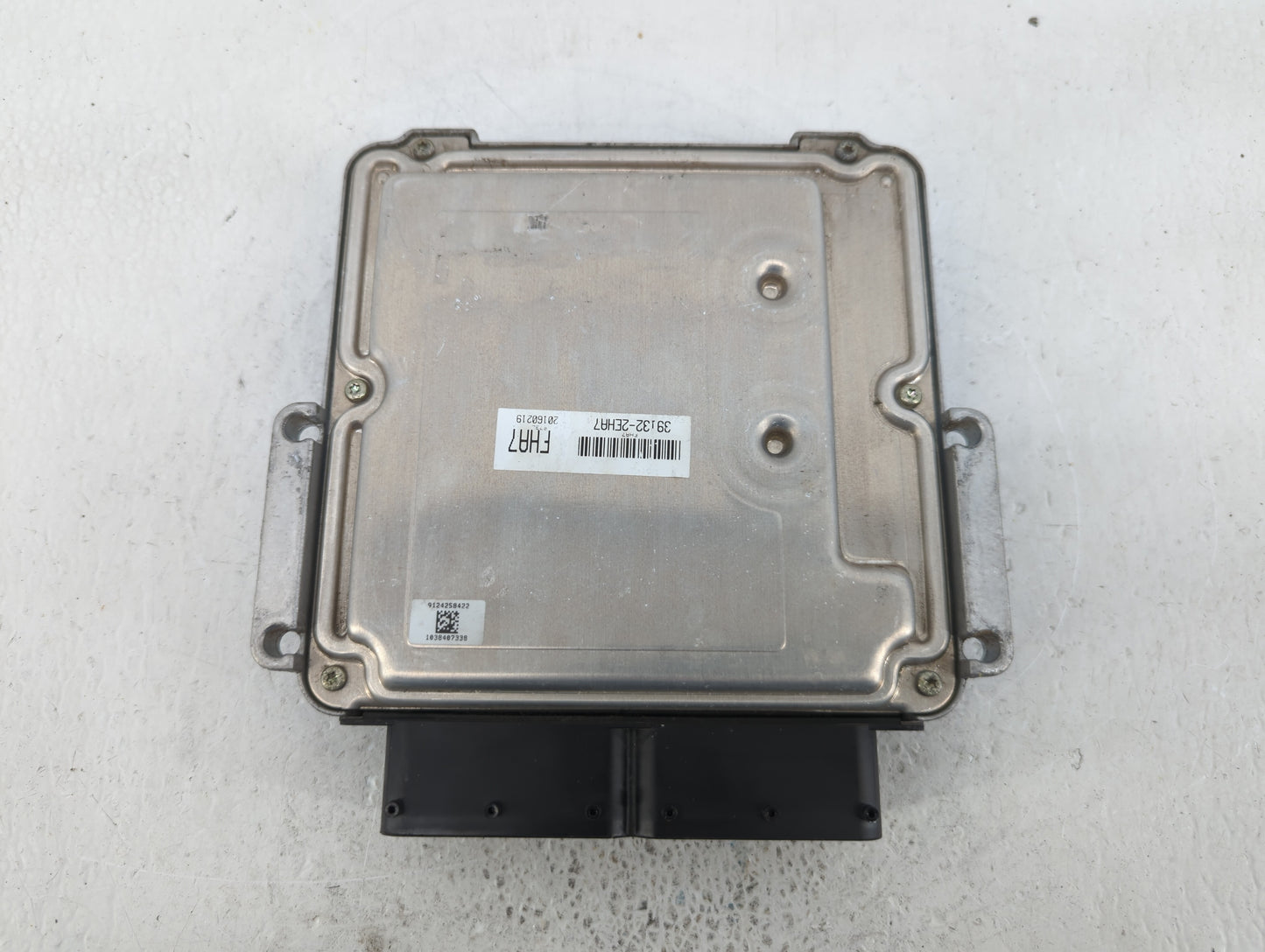 2016 Kia Soul PCM Engine Control Computer ECU ECM PCU OEM P/N:39133-2EHA7 Fits OEM Used Auto Parts - Oemusedautoparts1.com