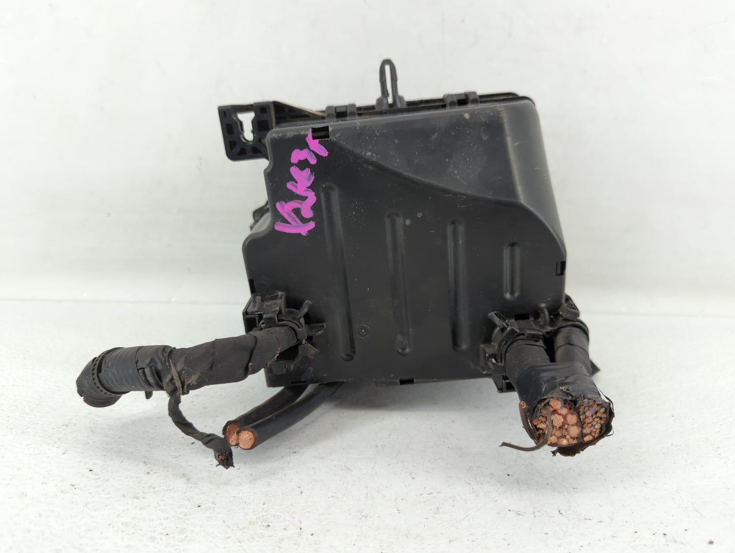 2016 Kia Soul Fusebox Fuse Box Panel Relay Module P/N:91950-B2280 91481B2210, 91950-B2070, 91481-B2220, 91481B2220 Fits OEM