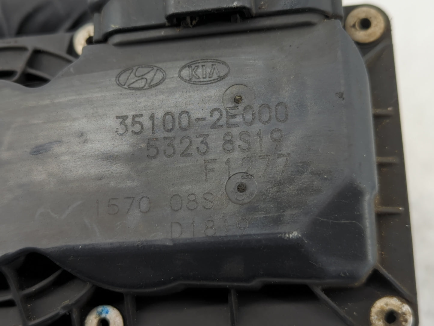 2014-2019 Kia Soul Throttle Body P/N:35100-2E000 Fits Fits 2011 2012 2013 2014 2015 2016 2017 2018 2019 2020 2021 OEM Used A
