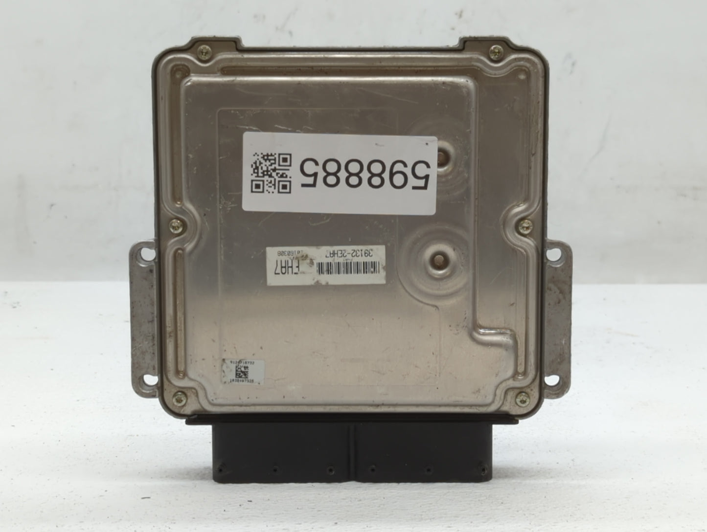 2016 Kia Soul PCM Engine Control Computer ECU ECM PCU OEM P/N:39133-2EHA7 Fits OEM Used Auto Parts - Oemusedautoparts1.com