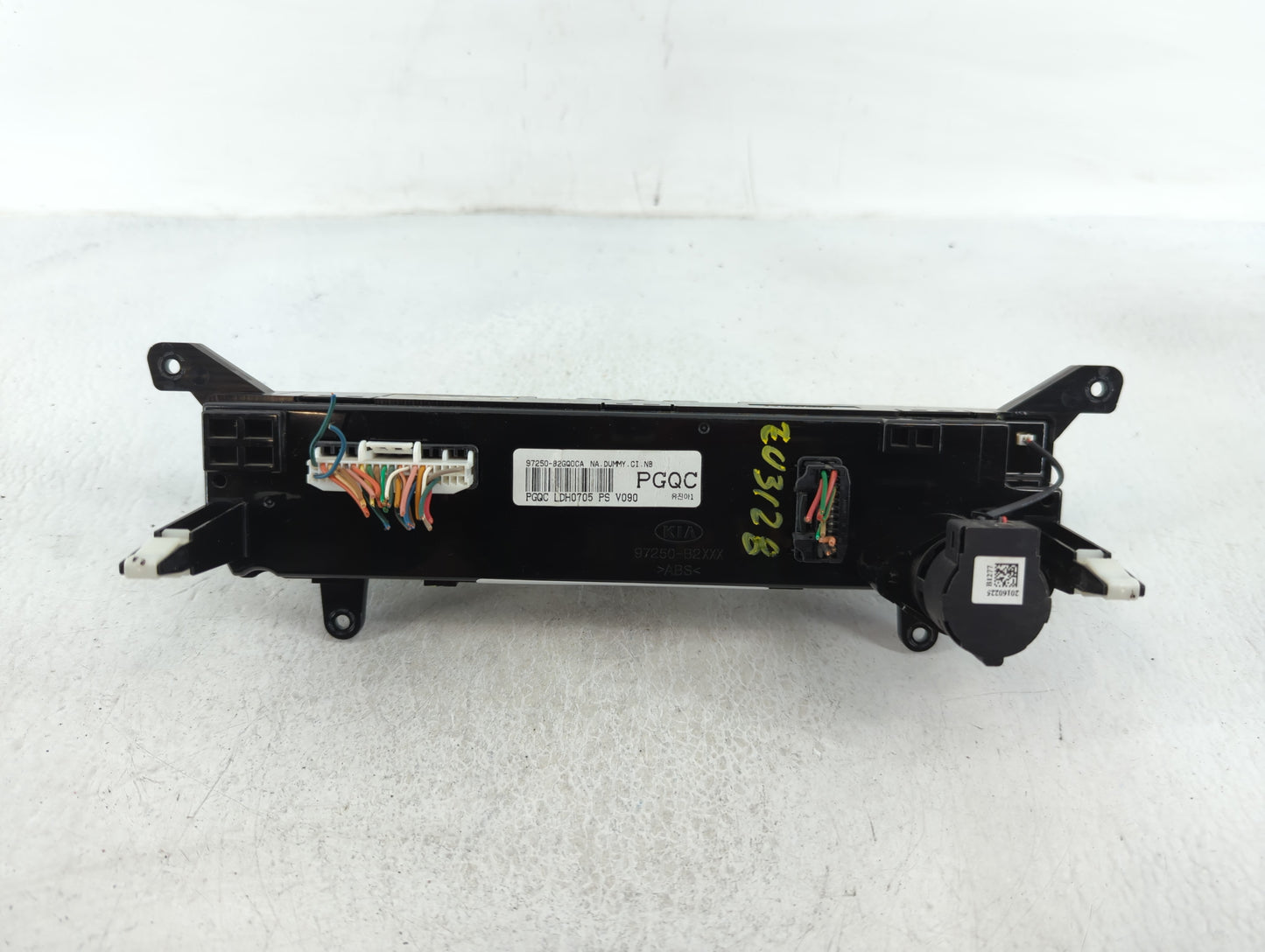 2014-2016 Kia Soul Climate Control Module Temperature AC/Heater Replacement P/N:97250-B2GQ0CA Fits Fits 2014 2015 2016 OEM U