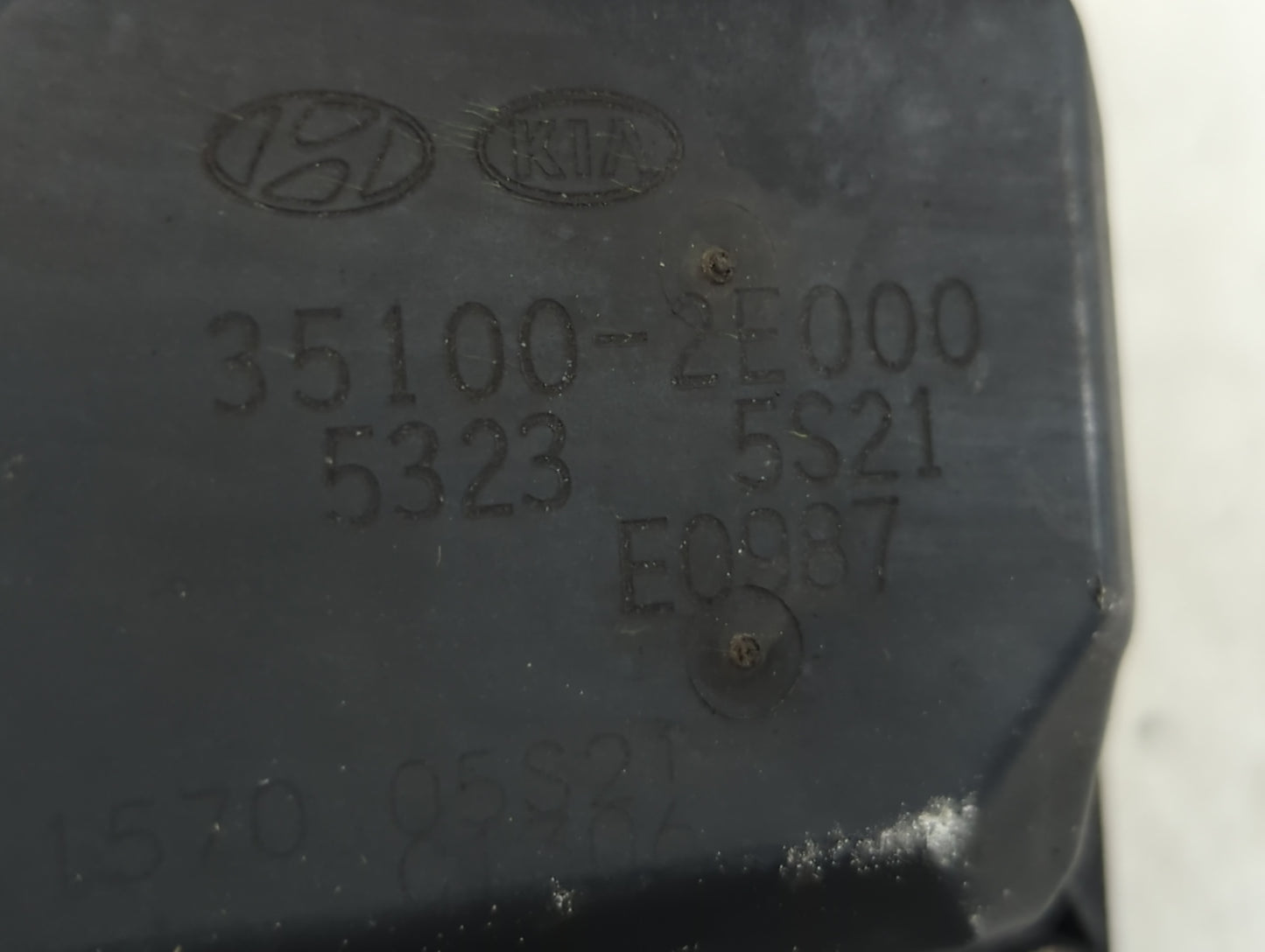 2014-2019 Kia Soul Throttle Body P/N:35100-2E000 Fits Fits 2011 2012 2013 2014 2015 2016 2017 2018 2019 2020 2021 OEM Used A