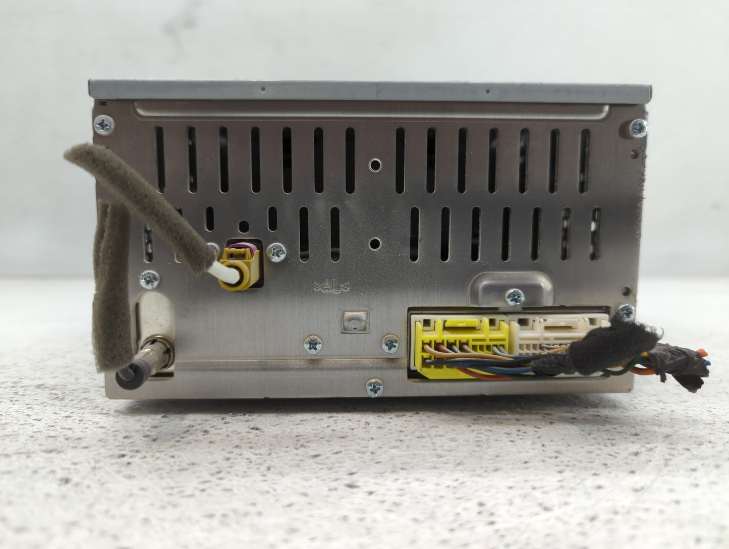 2014-2016 Kia Soul Radio AM FM Cd Player Receiver Replacement P/N:96170-B2090CA Fits Fits 2014 2015 2016 OEM Used Auto Parts