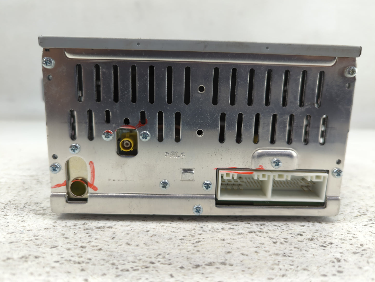 2014-2016 Kia Soul Am Fm Cd Player Radio Receiver - Oemusedautoparts1.com