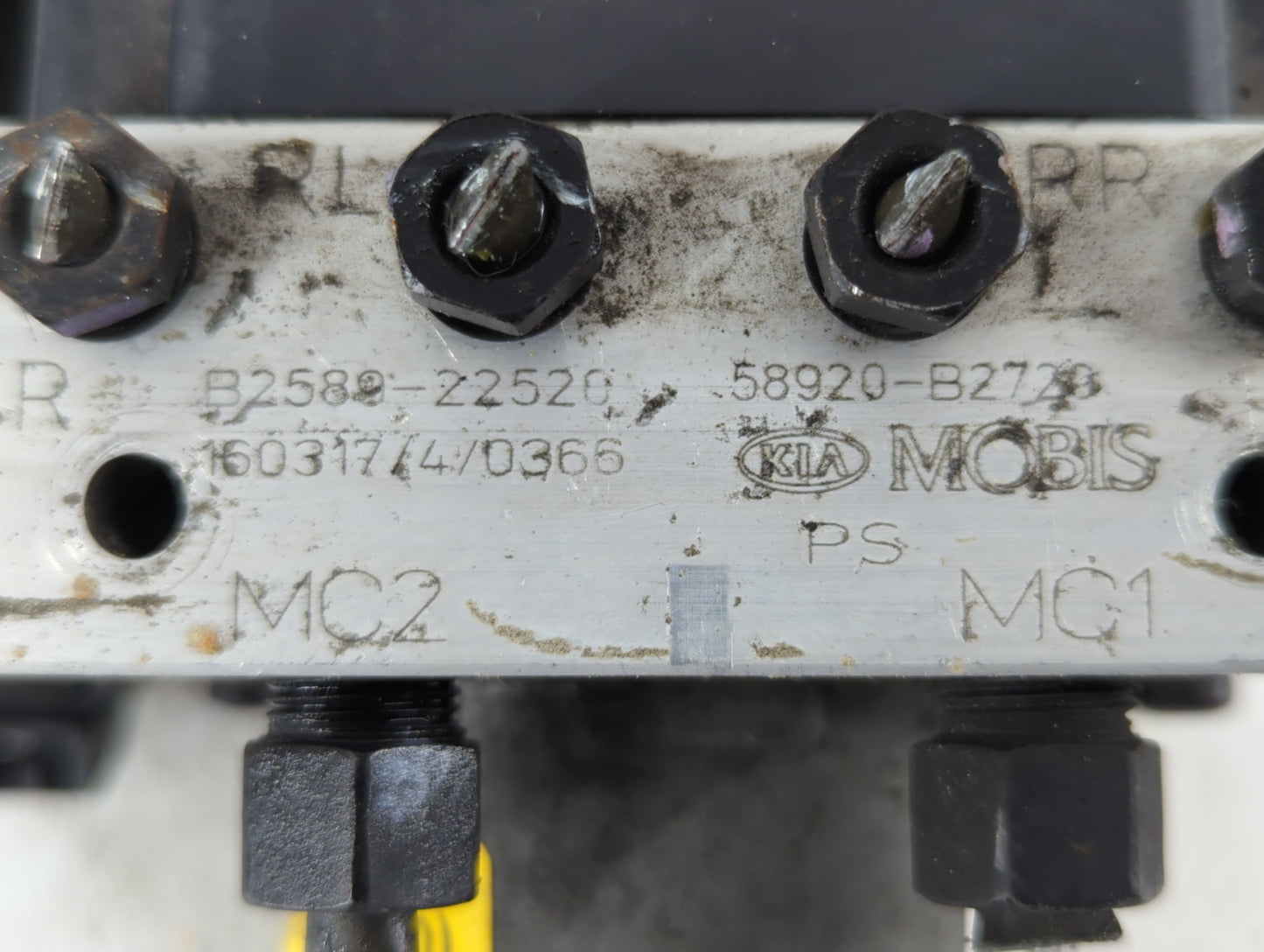 2016 Kia Soul ABS Pump Control Module Replacement P/N:58920-B2720 B2589-22520 Fits OEM Used Auto Parts - Oemusedautoparts1.c