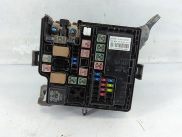 2016 Kia Soul Fusebox Fuse Box Panel Relay Module P/N:91950-B2090 91950-B2280 Fits OEM Used Auto Parts