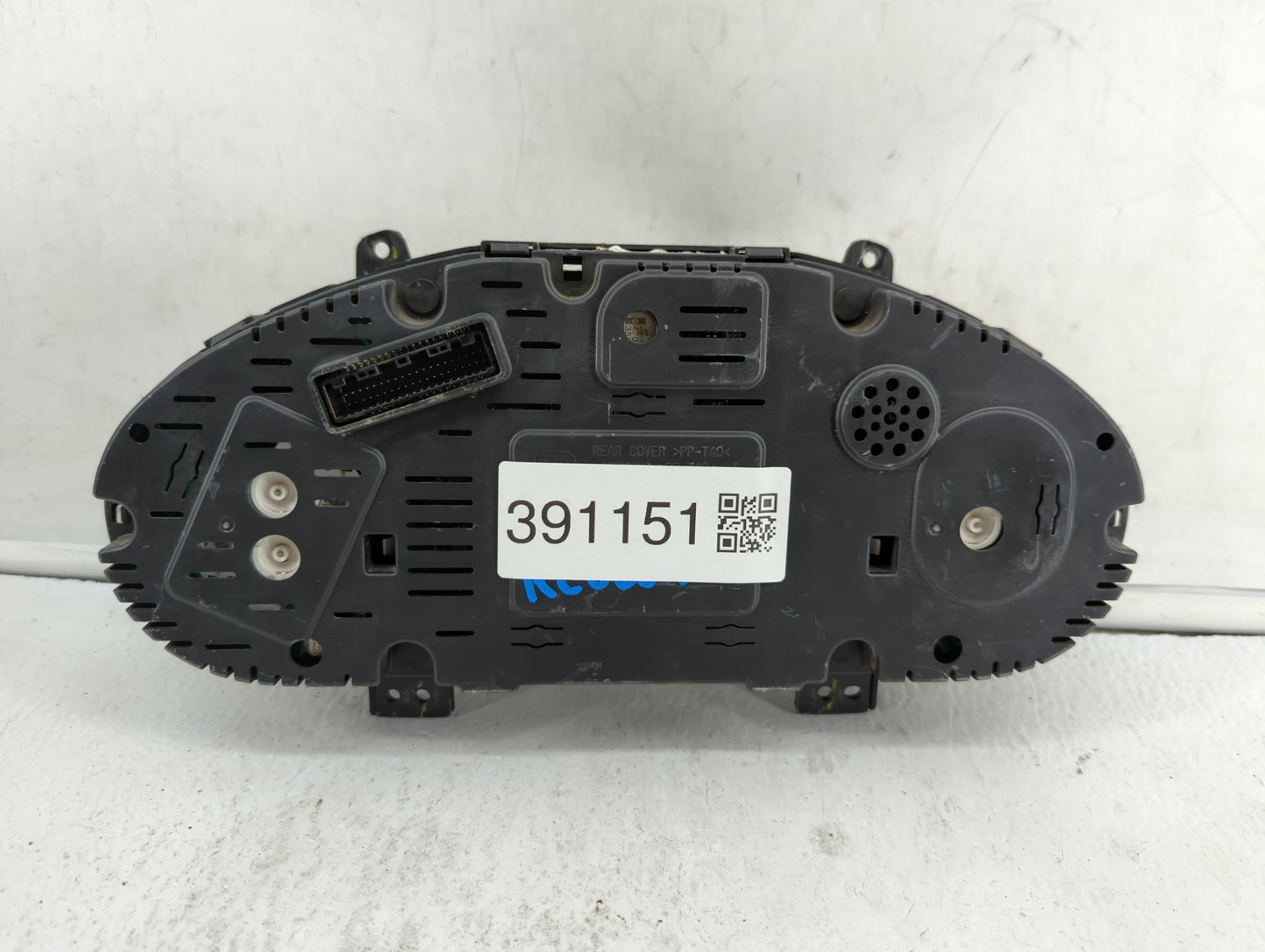 2014-2016 Kia Sportage Instrument Cluster Speedometer Gauges P/N:94021-3W020 94021-3W025 Fits Fits 2014 2015 2016 OEM Used A