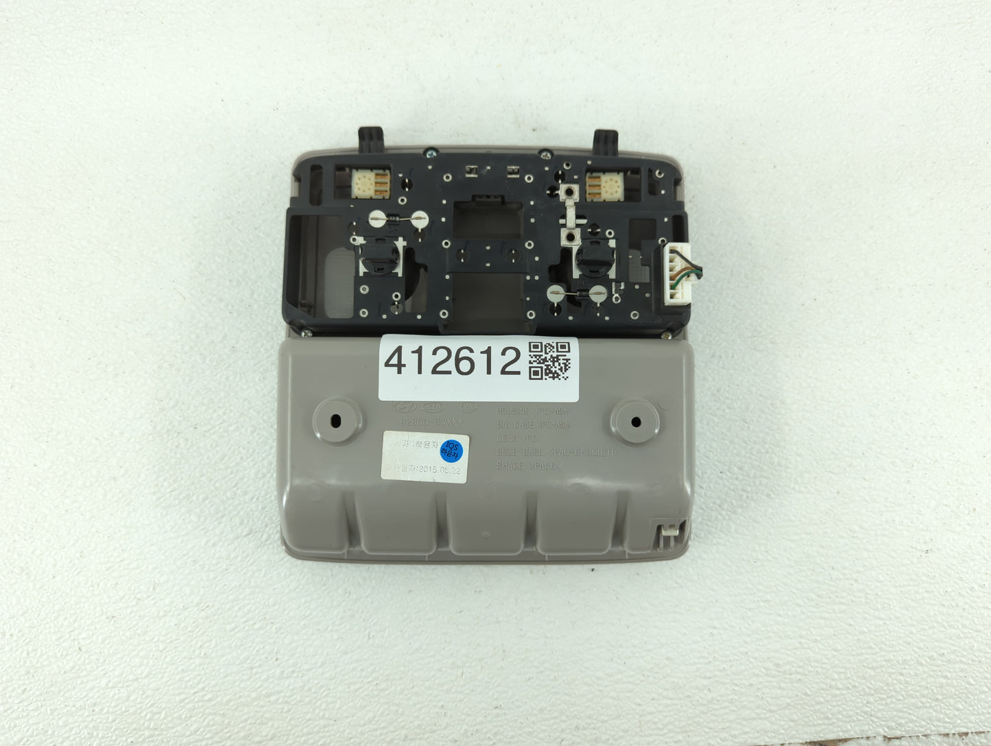 2016 Kia Sportage Overhead Roof Console Grey - Oemusedautoparts1.com