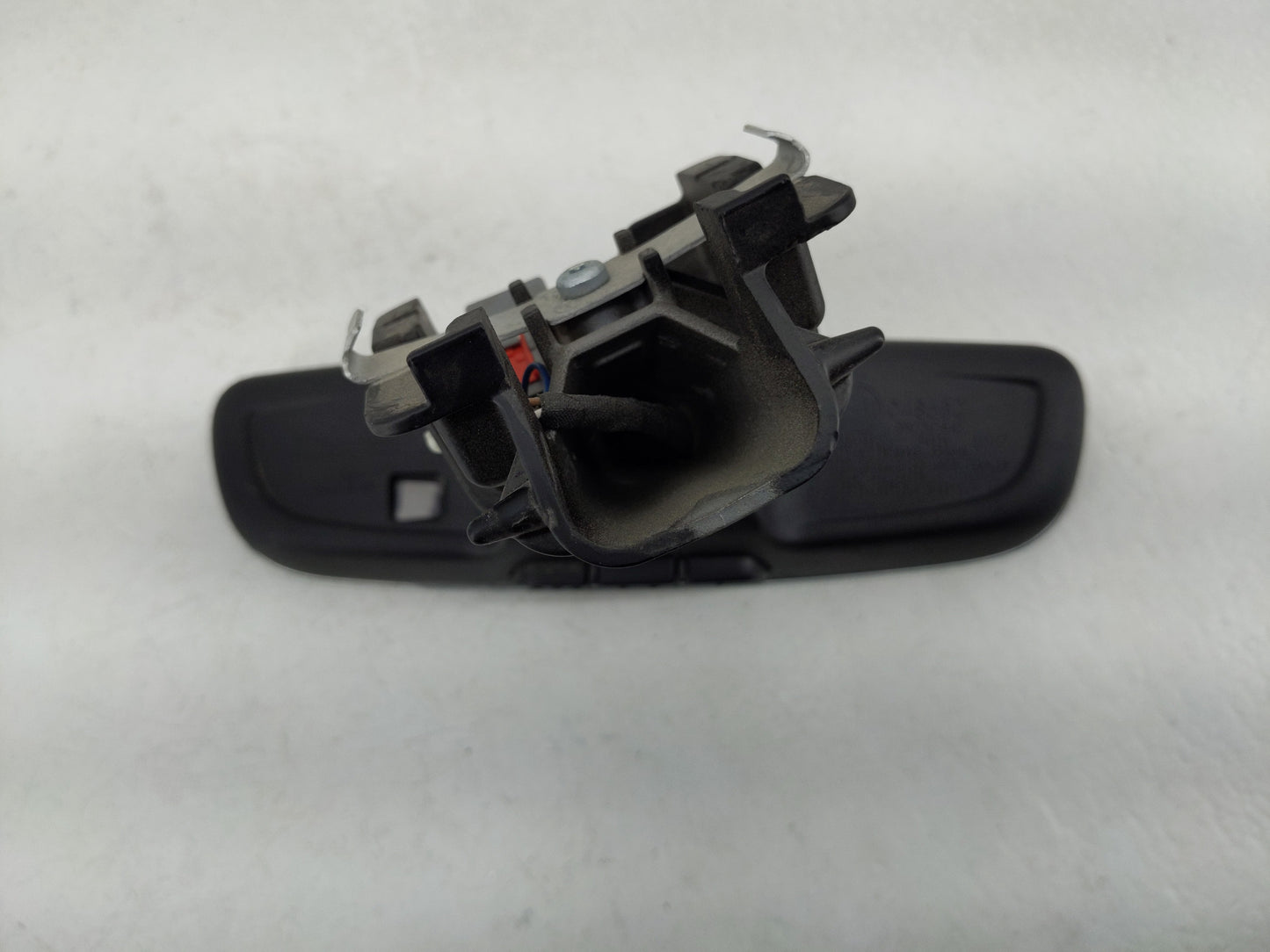 2016 Land Rover Discovery Interior Rear View Mirror Replacement OEM P/N:GNTX-1547 E11048560 Fits OEM Used Auto Parts - Oemus