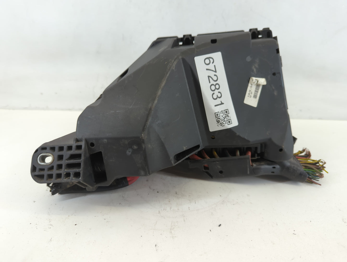 2015-2017 Land Rover Discovery Sport Fusebox Fuse Box Panel Relay Module P/N:GK72-14A076-AA Fits Fits 2015 2016 2017 OEM Use