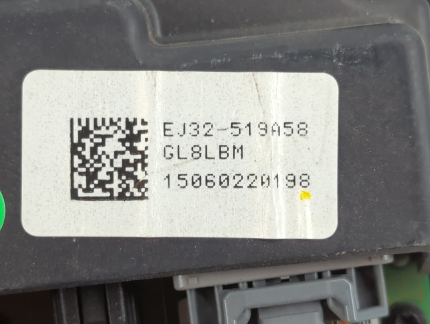 2016 Land Rover Discovery Sport Overhead Roof Console - Oemusedautoparts1.com