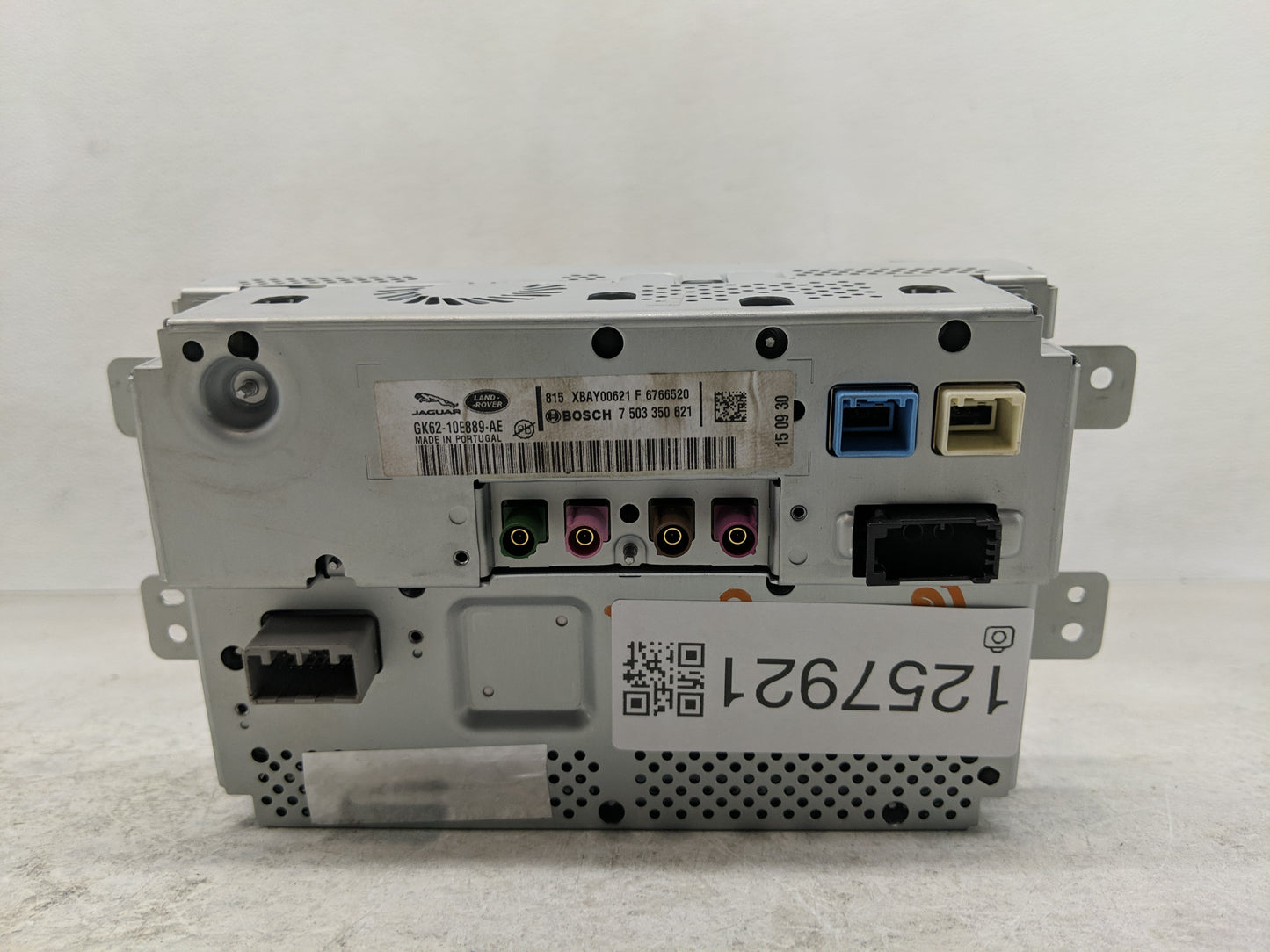 2016 Land Rover Range Rover Sport Radio AM FM Cd Player Receiver Replacement P/N:GK62-10E889-AE Fits OEM Used Auto Parts - O