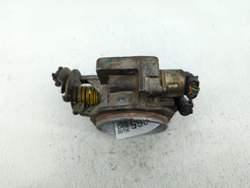2016-2017 Lexus Rc200t Throttle Body Fits Fits 2016 2017 2018 2019 OEM Used Auto Parts