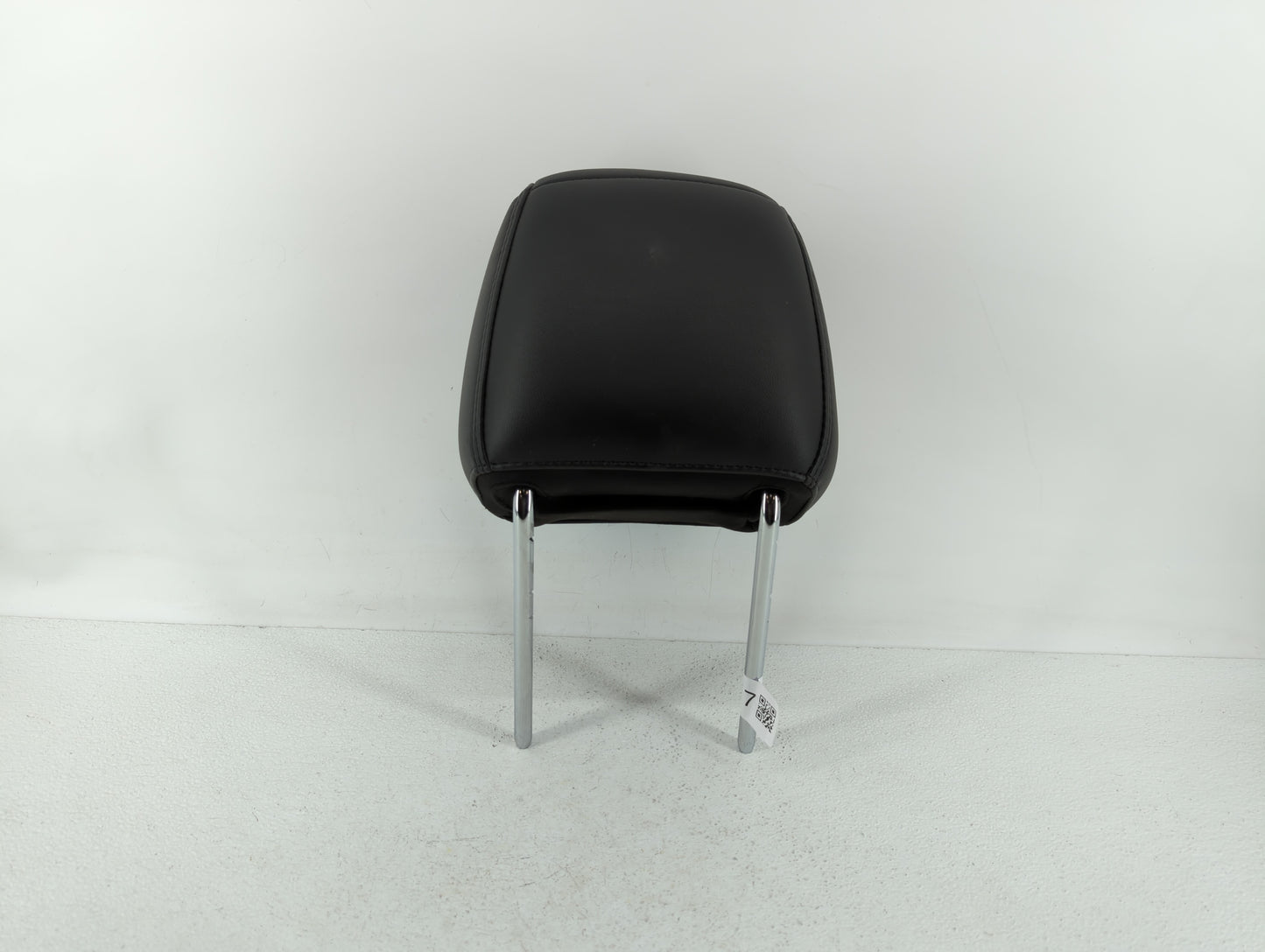 2013-2016 Lincoln Mks Headrest Head Rest Rear Seat Fits Fits 2013 2014 2015 2016 OEM Used Auto Parts - Oemusedautoparts1.com