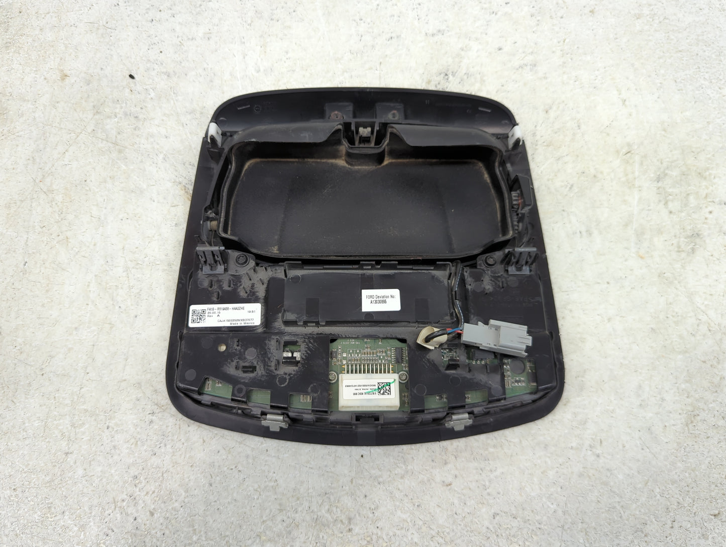 2016 Lincoln Mkx Overhead Roof Console - Oemusedautoparts1.com
